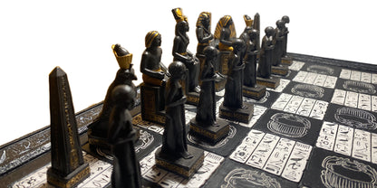 CHESSMAN | CHESS EGYPTIAN SET - GOLD AND BLACK PIECES W/ SPHINX STANDS